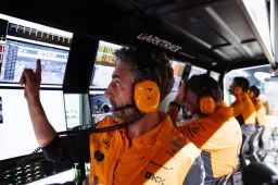 F1 Today | Papaya rules again in '25, Verstappen wants to improve, Haas finds trouble