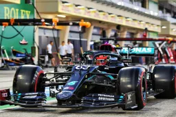 LIVE: Russell met twee tienden aan kop in VT1, Red Bull op P2 en P3