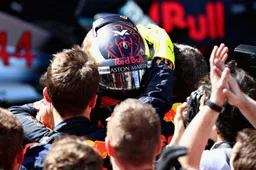 Verstappen krijgt veel steun van zijn team in moeilijke periodes