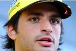 Abiteboul hails Sainz for his performances at Renault