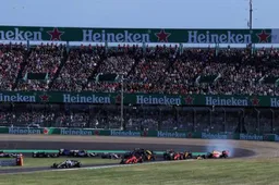 Verstappen woest op stewards: ''Belachelijk wat hier vandaag gebeurt''