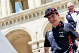 Max Verstappen: "Ik zie mijzelf niet als eerste coureur bij Red Bull"