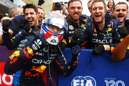 Max Verstappen se sienta con estas leyendas de la F1 en cuatro títulos mundiales