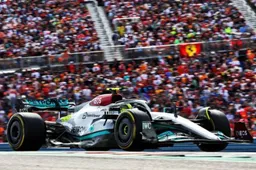 Hamilton moet meerdere erkennen in Verstappen: "Geweldige race Red Bull"