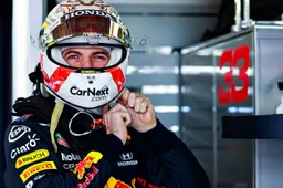 Verstappen tries to keep his team on their toes: "I always push for that".