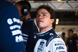 De Vries erkent fout in GP Azerbeidzjan: "Dat mag niet gebeuren”