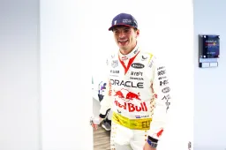 Verstappen volgt voorbeeld van Vettel: 'Dat vond ik indrukwekkend'