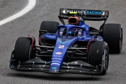 Williams has a problem: Sargeant runs on three wheels in FP1