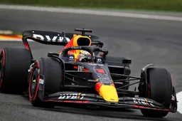 Max Verstappen chiude in testa le PL2 davanti a Charles Leclerc