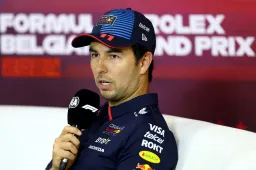 'Ongelofelijk dat dramatische Perez zijn zitje bij Red Bull Racing houdt'