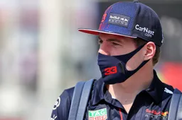 Schumacher slecht voorbeeld voor Verstappen: 'Blijft een smet aan hangen'