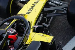 Ocon pays tribute to Schumacher in latest helmet design
