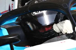 Verschoor wordt door onbezonnen Ticktum uit eerste F2-race gekegeld