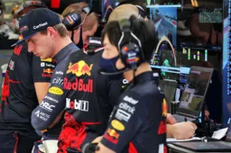 New parts for Verstappen's RB18 arrived in Bahrain