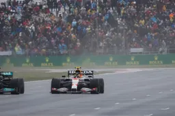 Hamilton gets into trouble: 'Not typical Lewis'