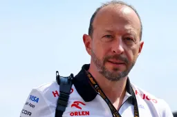 Racing Bulls eensgezind over FIA-regels omtrent vloeken: ‘Juiste balans vinden’