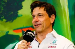 Wolff points to other teams: 'Everyone is hiding'