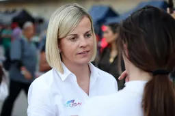 Wie is Susie Wolff, de vrouw van Mercedes-teambaas Toto Wolff?