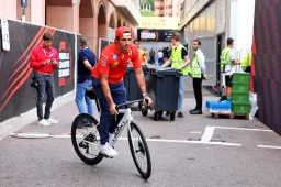 Sainz erwartet, in Monaco konkurrenzfähig zu sein