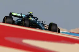Uitslag VT3 Bahrein | Alonso en Sainz ontzeggen Verstappen snelste tijd