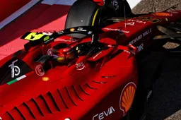 Ferrari-motor voor het eerst te horen in fire-up