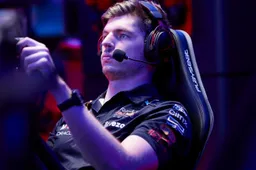 Sim racing manager: 'Verstappen is echt een teamspeler'