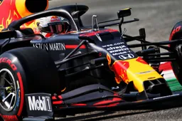 Mercedes: "Zal niet lang duren voordat Verstappen door het verkeer heen komt"