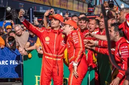 Sainz grijpt de macht bij Ferrari, Ricciardo verliest ook van Tsunoda