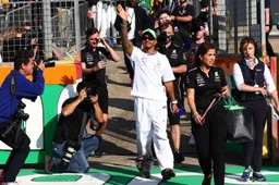 Hamilton convoqué devant les commissaires avant même le début de l'action en F1