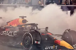 La Red Bull lancia simulatori della RB18: ecco quanto costano