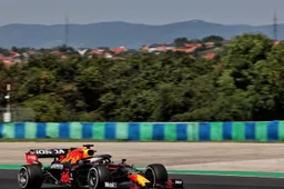 Hughes: "Red Bull was more conservative than Mercedes in terms of power unit'