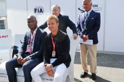 Rosberg reageert op sneer van Verstappen