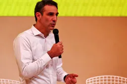 "Als er dan iemand positief getest wordt, kan het team niet meedoen aan GP"