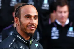 Herbert concorda com Hamilton: "Red Bull não deu apoio suficiente a Pérez"