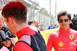 Sainz shakes off Ferrari pressure with analysis