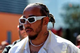 Hamilton distracted during first half of the season? 'Without any doubt'