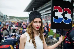 BREAKING! De Formule 1 stopt met de GRIDGIRLS!