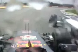 Video: Verstappen pakt Rosberg op nat Silverstone