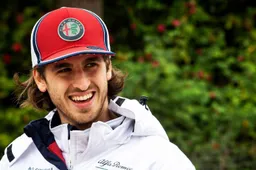 Giovinazzi hoopt op verbetering: "Vergeet niet dat het team ook nog jong is"
