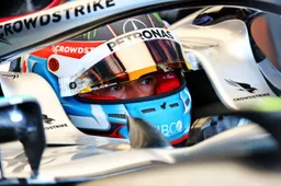 What does Alonso's move to Aston Martin mean for De Vries?