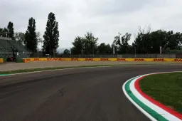50x je inzet als Max Verstappen de Grand Prix van Emilia-Romagna wint!
