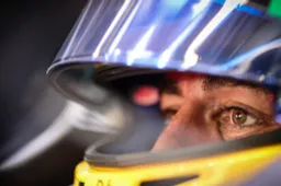 Alonso wil het Verstappen moeilijk maken: 'Er wordt hard gewerkt'