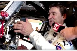 Geen benen? Geen probleem! eindbaas Zanardi toont ingenieuze handpedalen