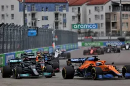 Hamilton fights back in Russia to win 100th Formula 1 race, Verstappen P2