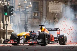 F1 Social Stint | Verstappen oefent starts in de Italiaanse straten