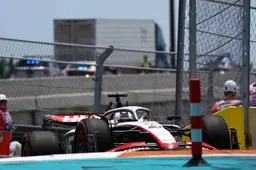 Hamilton en Magnussen ontsnappen aan straf in Miami