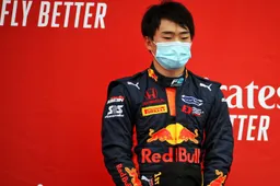 Tsunoda maakt eerste Formule 1-meters voor AlphaTauri
