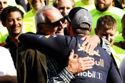 "Non ci sarà mai un altro come Dietrich Mateschitz".