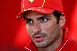 This is why Sainz was back in the paddock so soon after his operation