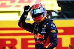 Volledige uitslag Toscaanse GP: Verstappen valt uit, Albon op het podium
